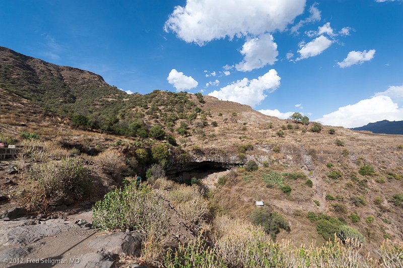 20120403_161322 Nikon D3 2x3.jpg - Cave church entrance